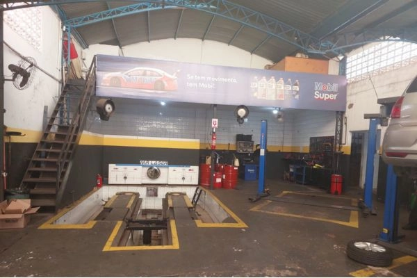 Pompeo Lubrificantes e Pneus